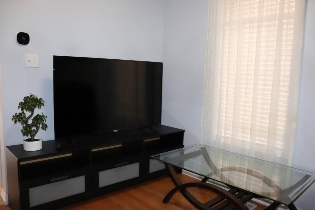 Entire 4 Bed Room Detached Residential Home 埃杰克斯 外观 照片